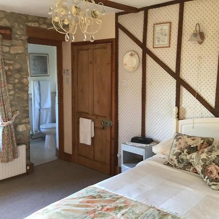 Barn Park Farm, Bed And Breakfast Stockland Extérieur photo